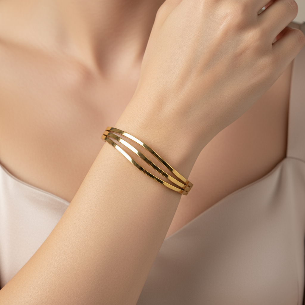 Wavy elegant Bracelet