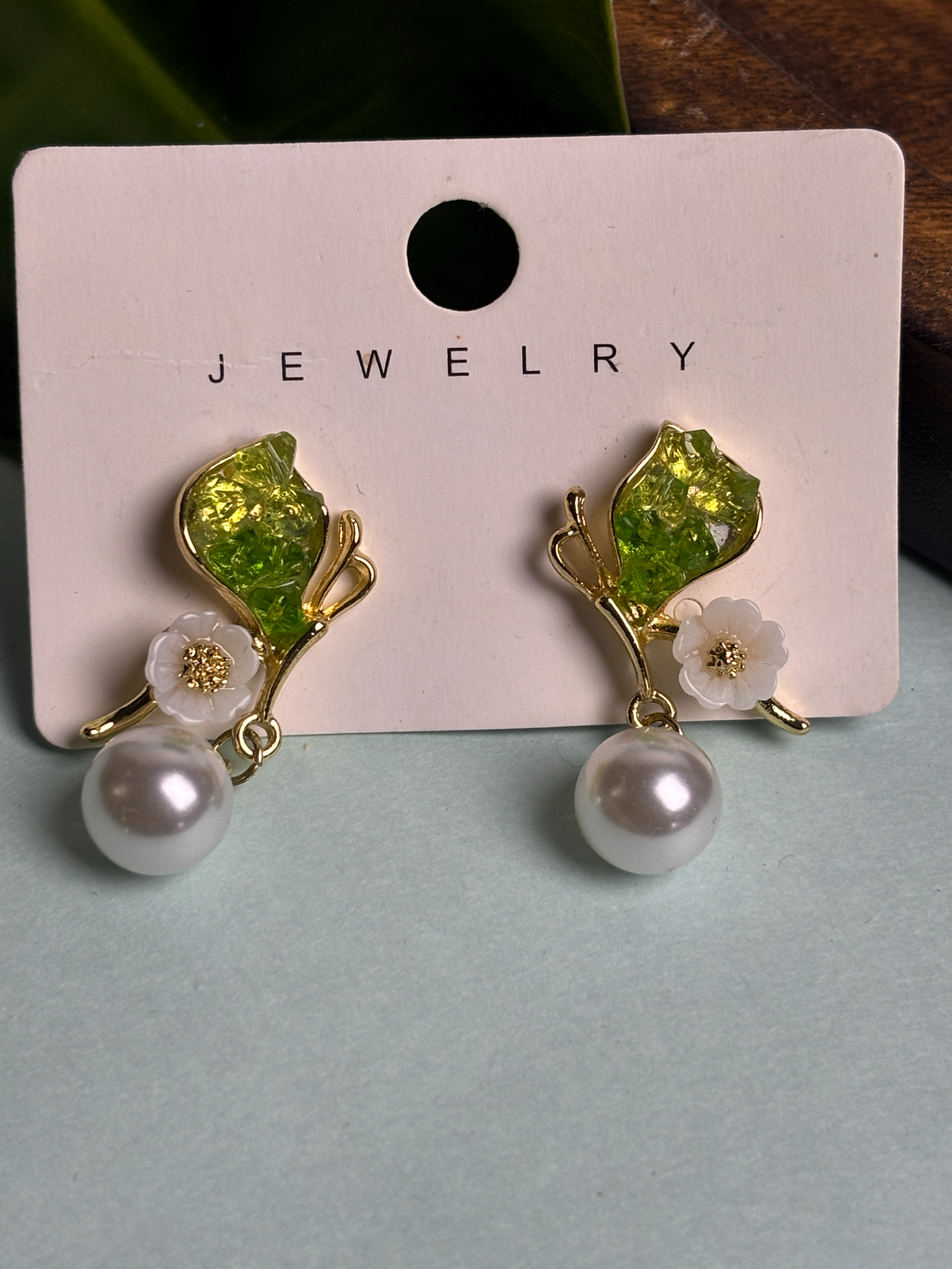 Green Leaf & White Flower Pearl Drop Earrings – Elegant Nature-Inspired Earring