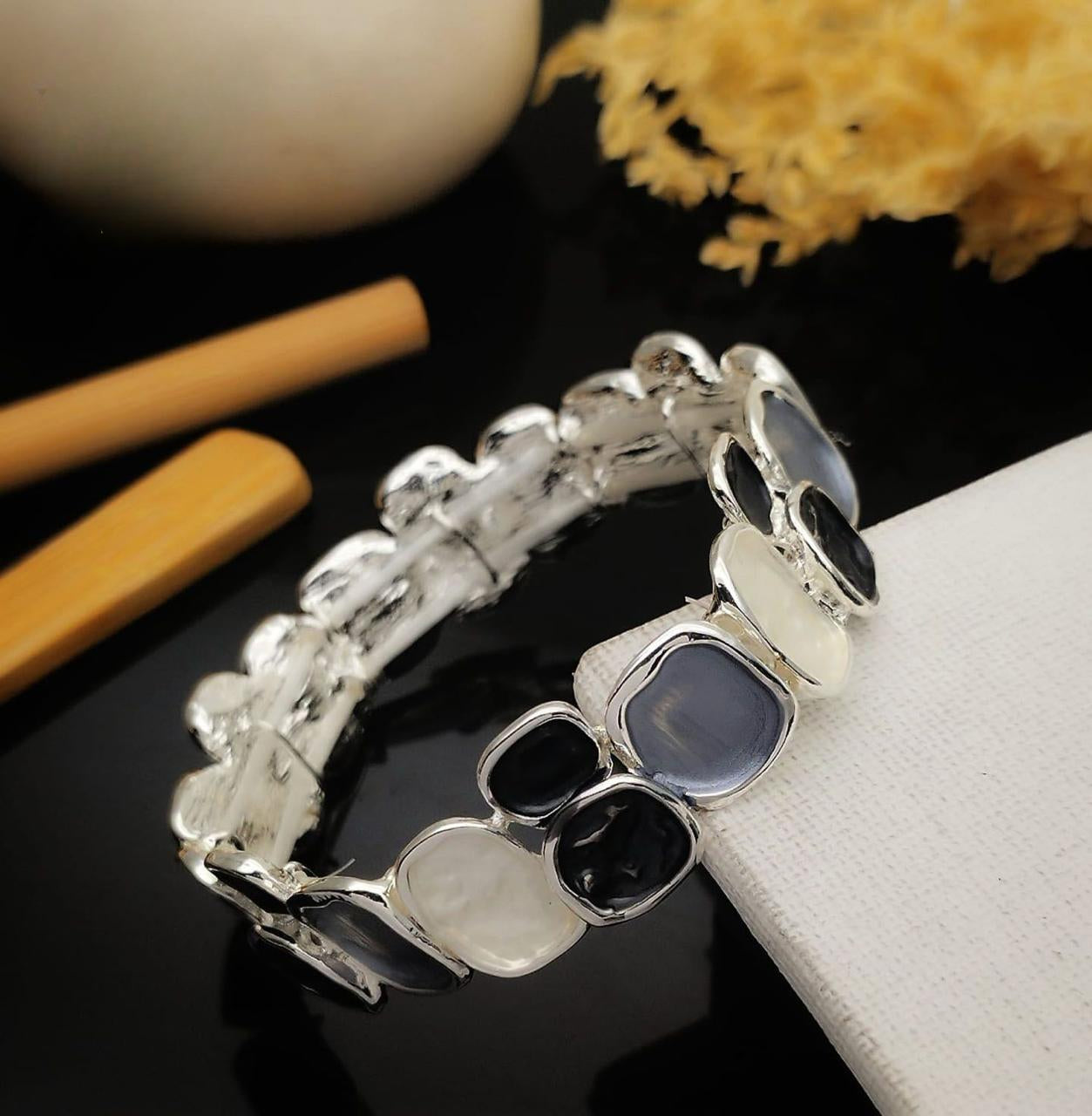 Anti Tarnish Midnight Muse Bracelet