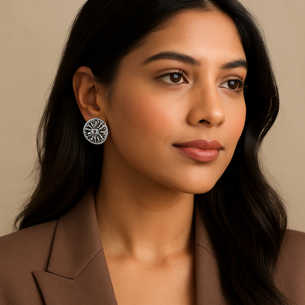 Gimmering Circle Earrings