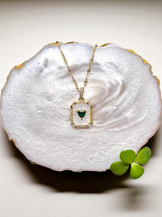 Emerald Framed Heart Pendant Necklace – Anti-Tarnish