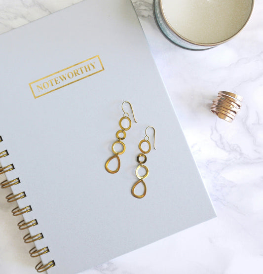 5 Everyday Jewelry Pieces Every Woman Should Own