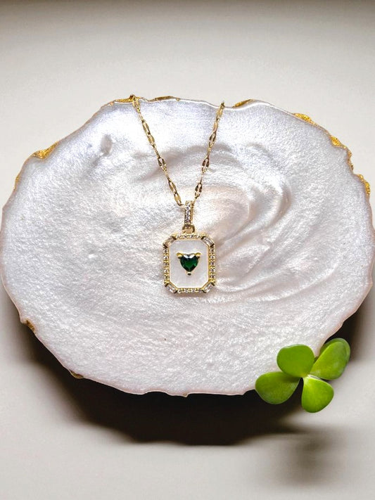 Emerald Framed Heart Pendant Necklace – Anti-Tarnish