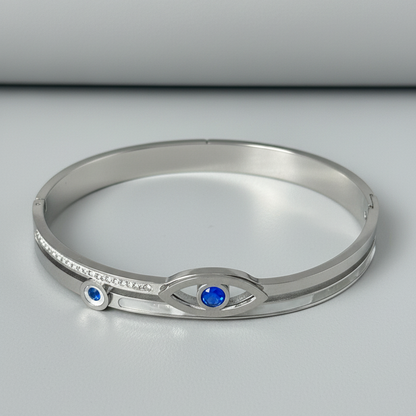 Silver evil eye bracelet