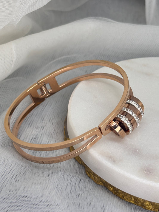 Dancing Charm Bracelet