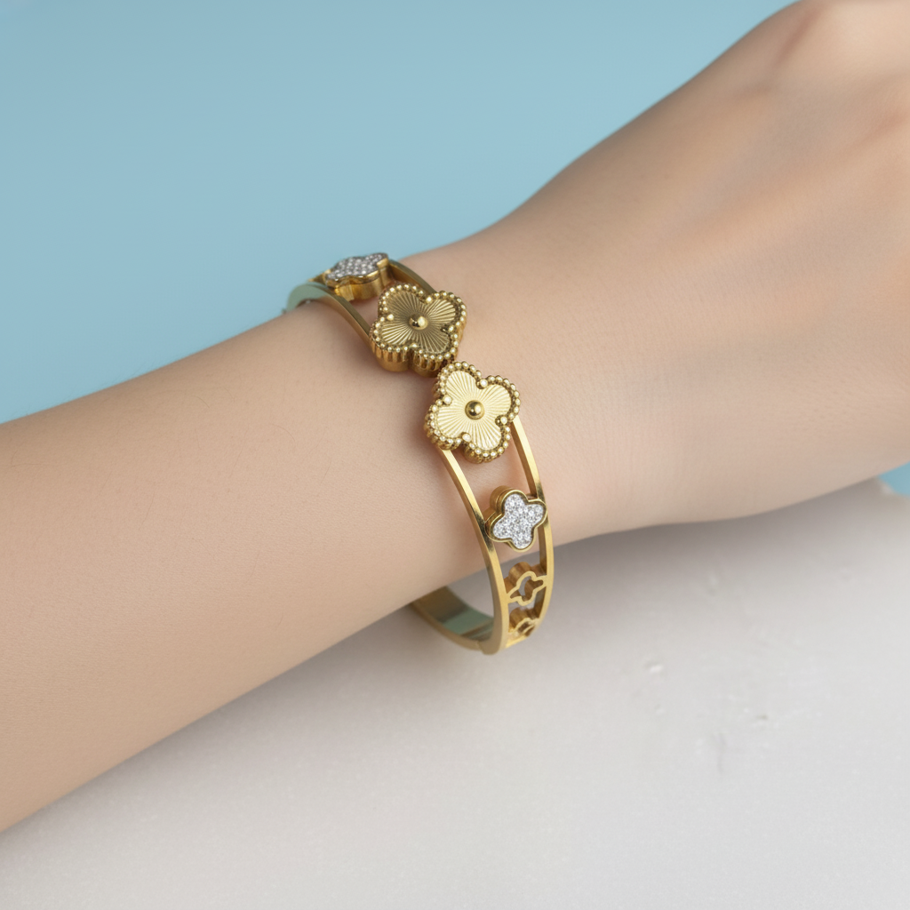 Gold Clover Charm Bracelet