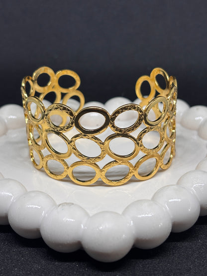 Statement cuff bracelet