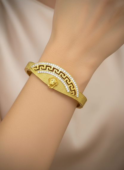 Anti Tarnish Golden Luxe Bracelet