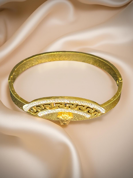 Anti Tarnish Golden Luxe Bracelet